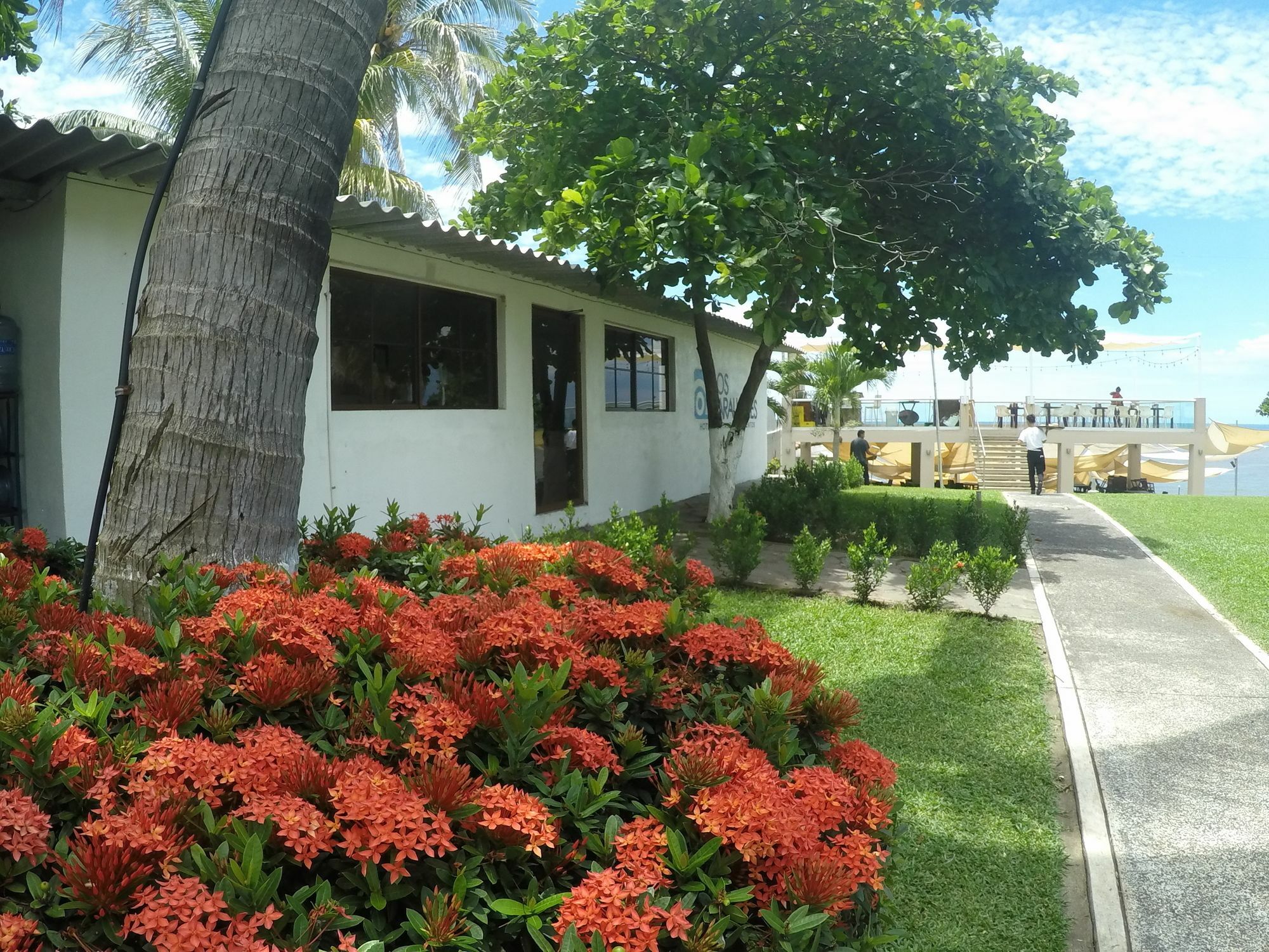 Hotel Los Farallones La Libertad Exterior foto